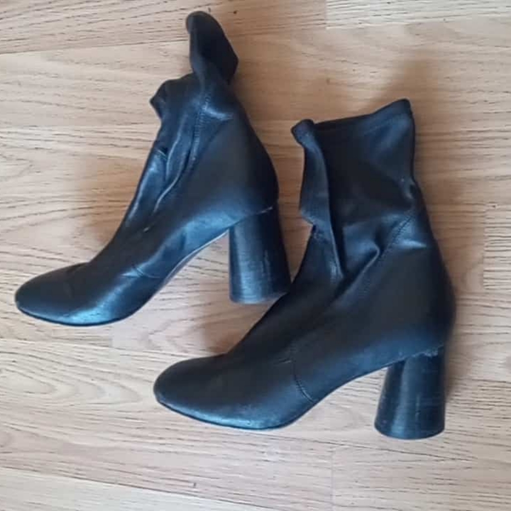 Vintage 90s Y2K Donald Pliner Leather Boots